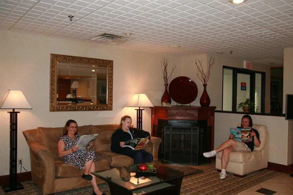 Hampton Inn Ashtabula Austinburg Interior photo
