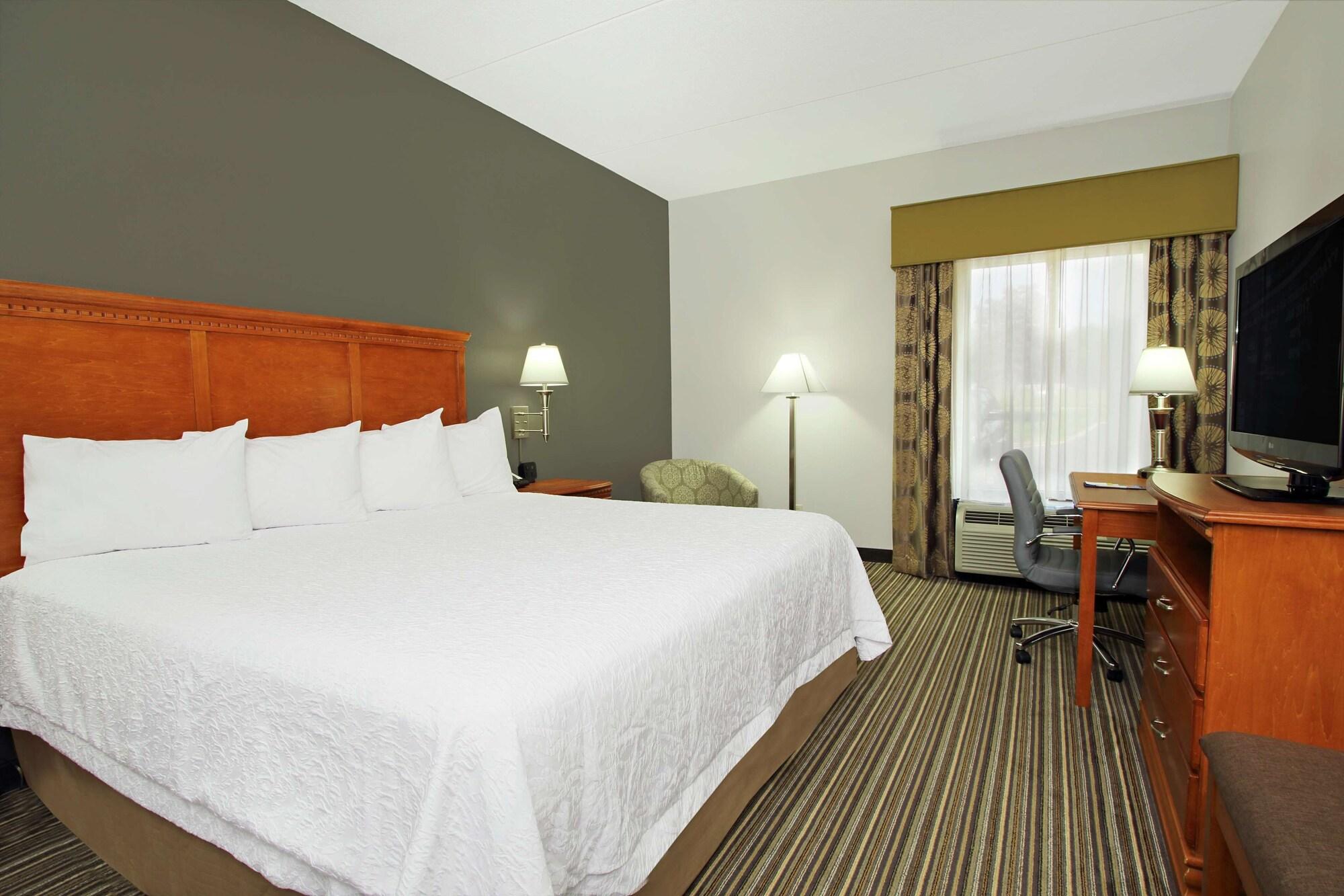 Hampton Inn Ashtabula Austinburg Exterior photo