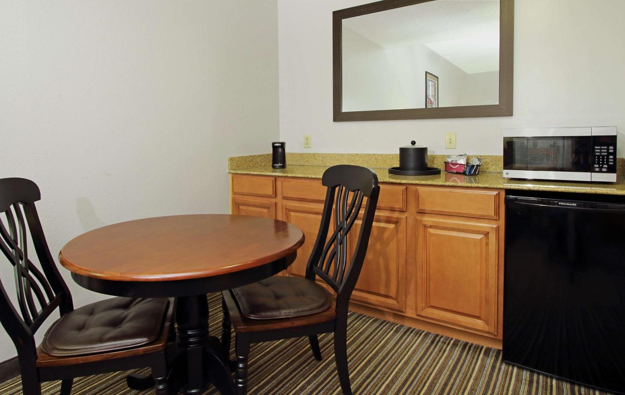 Hampton Inn Ashtabula Austinburg Exterior photo