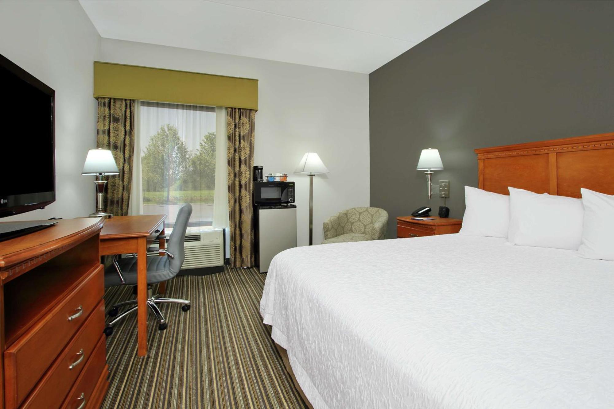 Hampton Inn Ashtabula Austinburg Exterior photo