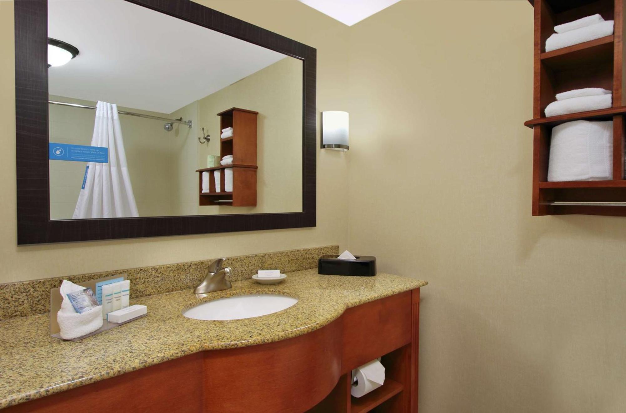 Hampton Inn Ashtabula Austinburg Exterior photo