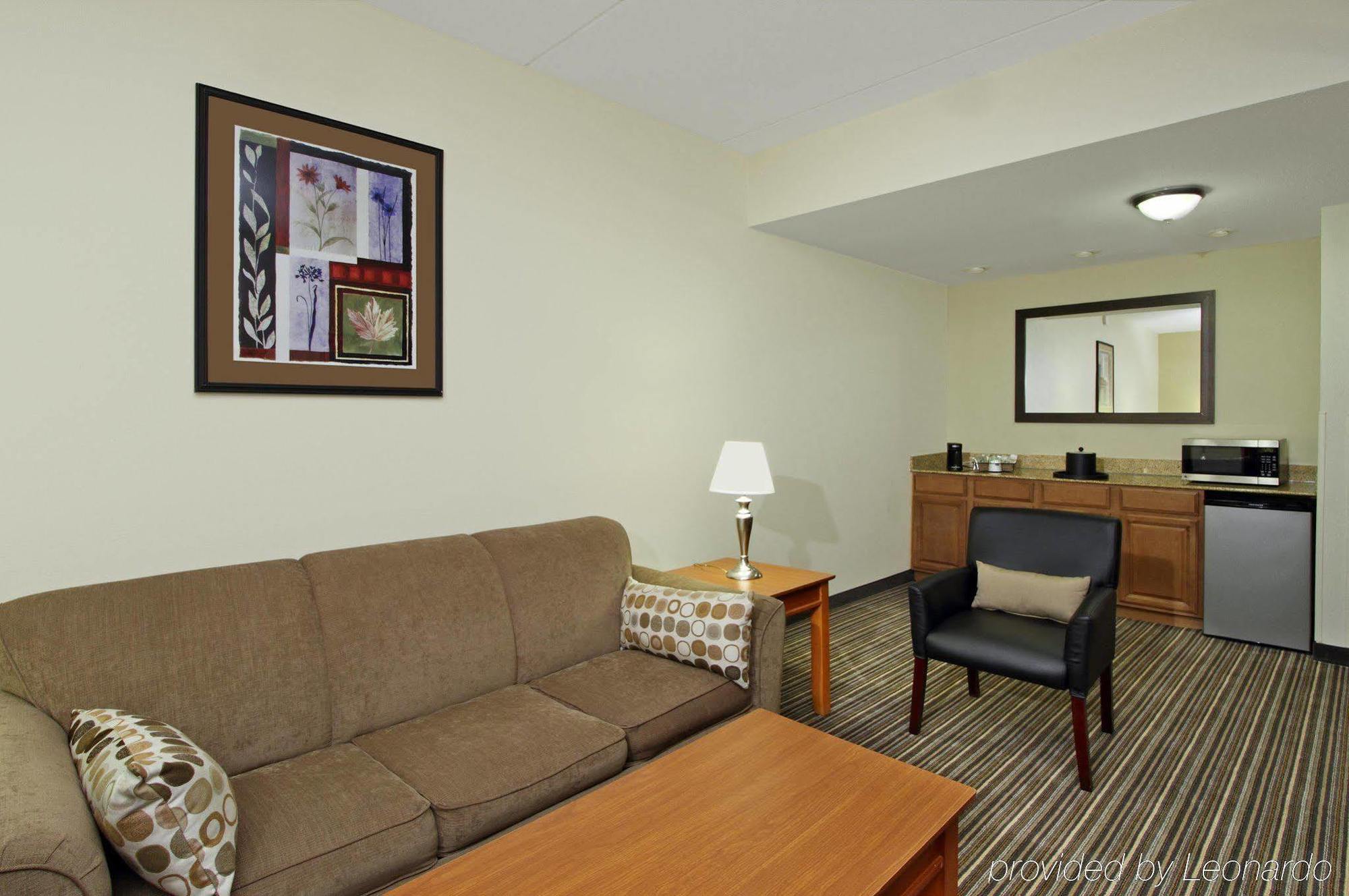 Hampton Inn Ashtabula Austinburg Exterior photo